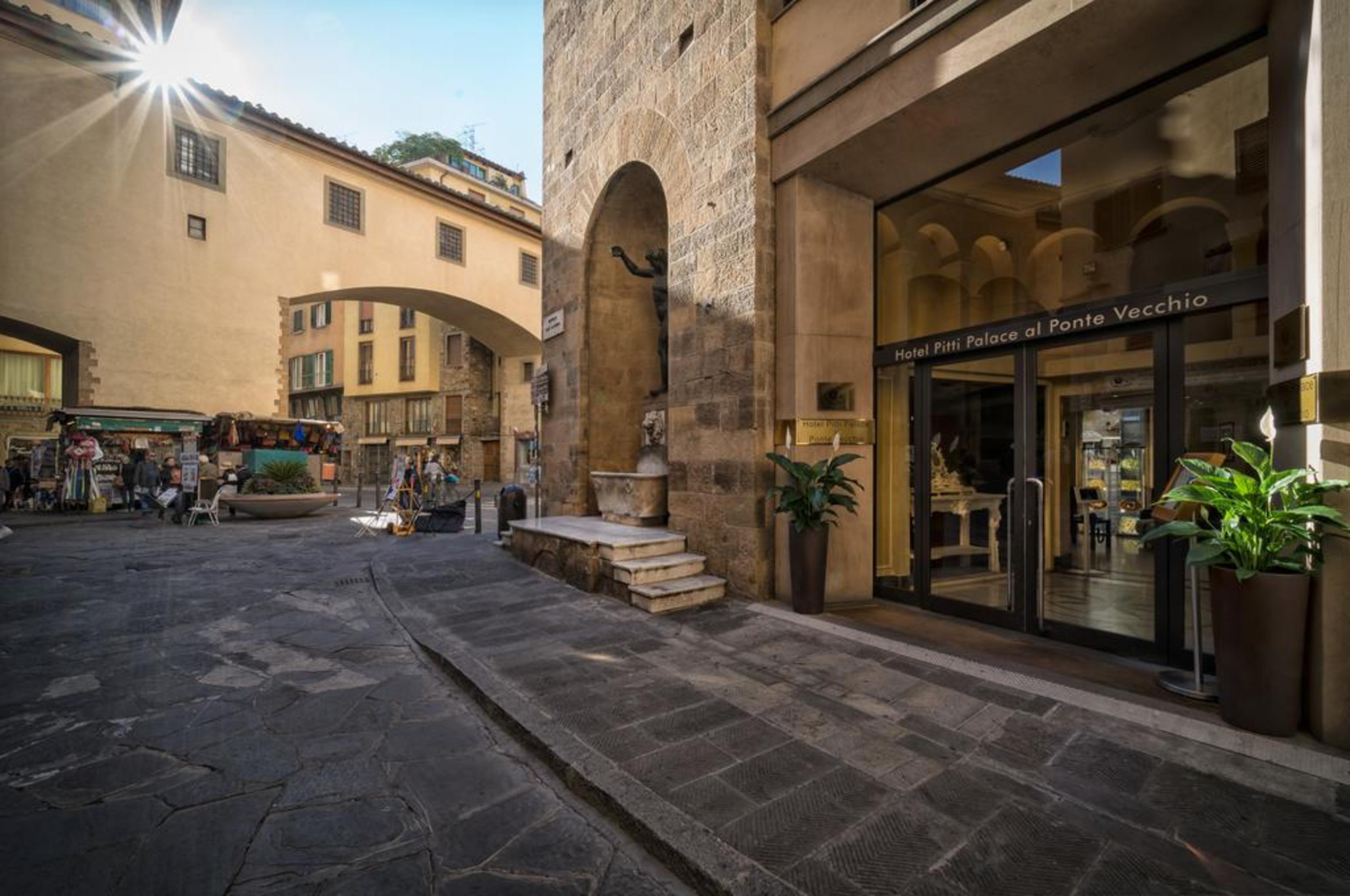 B&B Hotel Firenze Pitti Palace Al Ponte Vecchio Exterior foto